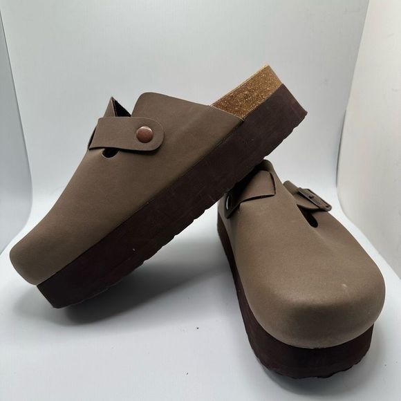 CUSHIONAIRE Women's Cork Footbed Platform Clog 7.5 BROWN - Picture 7 of 7